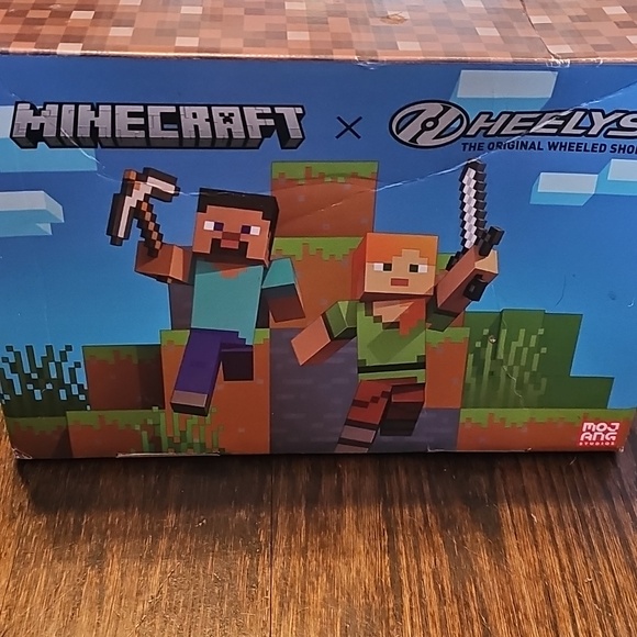 Minecraft Heeleys - Picture 10 of 13